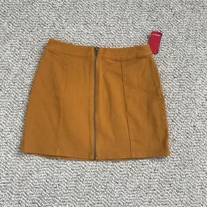 Forever 21 Yellow Zip Up Mini Skirt!